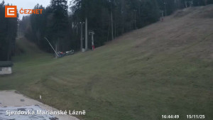 Skiareál Mariánky - Dolní stanice lanovky - 15.11.2025 v 16:45 Skiareál Mariánky - Dolní stanice lanovky - 15.11.2025 v 16:45