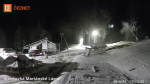 Skiareál Mariánky - Dolní stanice lanovky - 31.12.2025 v 00:45 Skiareál Mariánky - Dolní stanice lanovky - 31.12.2025 v 00:45