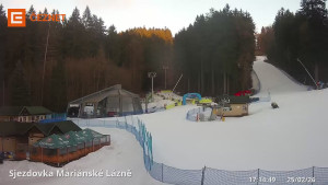 Skiareál Mariánky - Dolní stanice lanovky - 25.2.2026 v 17:15 Skiareál Mariánky - Dolní stanice lanovky - 25.2.2026 v 17:15