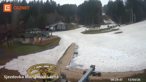 Skiareál Mariánky - Dolní stanice lanovky - 12.4.2026 v 08:30 Skiareál Mariánky - Dolní stanice lanovky - 12.4.2026 v 08:30