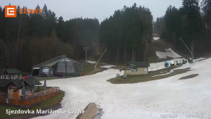 Skiareál Mariánky - Dolní stanice lanovky - 12.4.2026 v 09:15 Skiareál Mariánky - Dolní stanice lanovky - 12.4.2026 v 09:15
