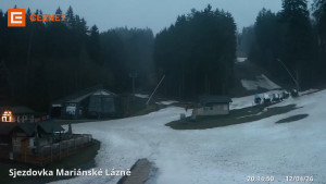 Skiareál Mariánky - Dolní stanice lanovky - 12.4.2026 v 20:15 Skiareál Mariánky - Dolní stanice lanovky - 12.4.2026 v 20:15