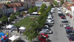 Husovo náměstí