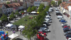 Husovo náměstí