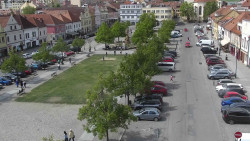 Husovo náměstí