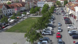 Husovo náměstí