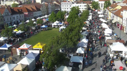 Husovo náměstí