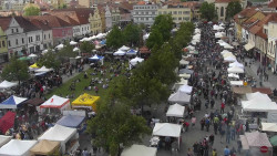 Husovo náměstí