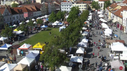 Husovo náměstí