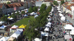 Husovo náměstí