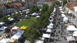 Husovo náměstí