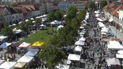 Husovo náměstí