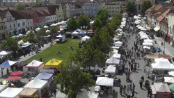 Husovo náměstí