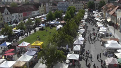 Husovo náměstí