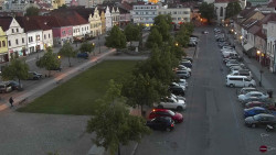Husovo náměstí