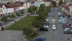Husovo náměstí