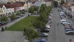 Husovo náměstí