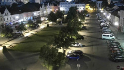 Husovo náměstí