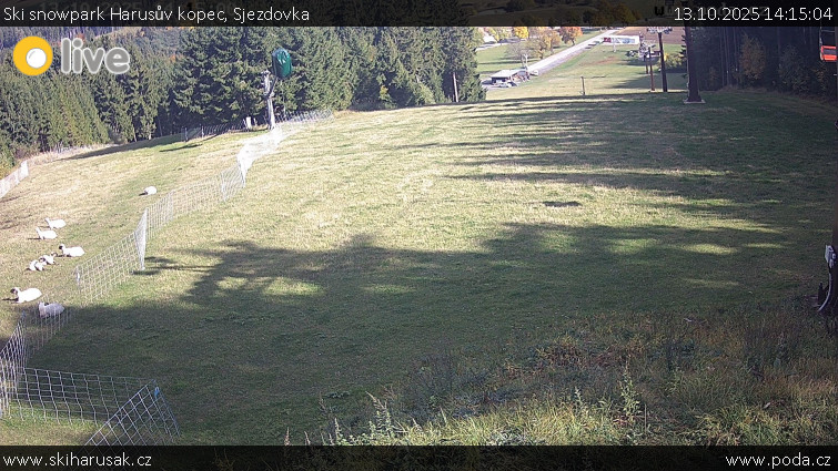 Ski snowpark Harusův kopec - Sjezdovka - 13.10.2025 v 14:15 Ski snowpark Harusův kopec - Sjezdovka - 13.10.2025 v 14:15