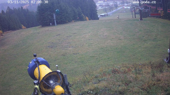 Snímek    3.11.2025 v 07:00