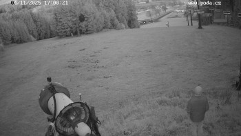 Snímek    4.11.2025 v 17:00