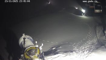 Snímek 23.11.2025 v 23:45