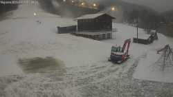 Lyžařská škola a dětské hřiště