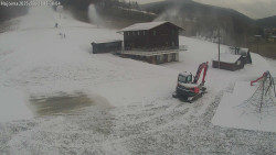 Lyžařská škola a dětské hřiště