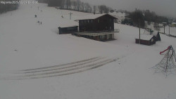 Lyžařská škola a dětské hřiště