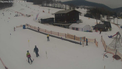 Lyžařská škola a dětské hřiště