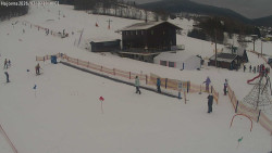 Lyžařská škola a dětské hřiště