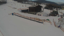 Lyžařská škola a dětské hřiště