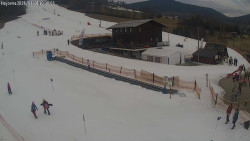 Lyžařská škola a dětské hřiště