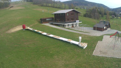 Lyžařská škola a dětské hřiště