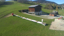 Lyžařská škola a dětské hřiště