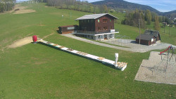 Lyžařská škola a dětské hřiště