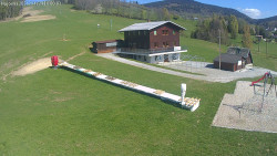 Lyžařská škola a dětské hřiště