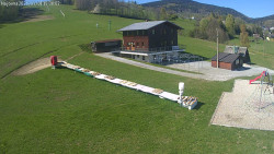 Lyžařská škola a dětské hřiště