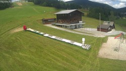 Skischule und Kinderspielplatz