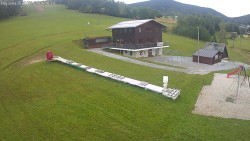 Szkoła narciarska i plac zabaw dla dzieci