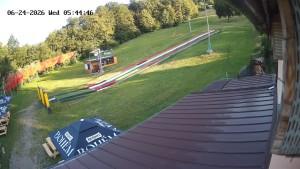 Narciarski ośrodek miasta Meziboří - Wsiadanie na wyciąg - 24.6.2026 v 06:45 Narciarski ośrodek miasta Meziboří - Wsiadanie na wyciąg - 24.6.2026 v 06:45