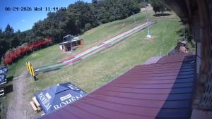 Narciarski ośrodek miasta Meziboří - Wsiadanie na wyciąg - 24.6.2026 v 12:45 Narciarski ośrodek miasta Meziboří - Wsiadanie na wyciąg - 24.6.2026 v 12:45