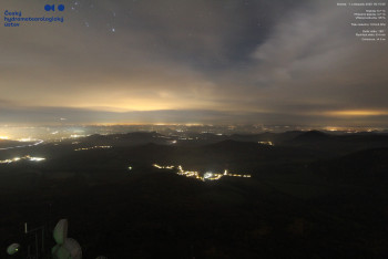 Snímek    1.11.2025 v 00:30