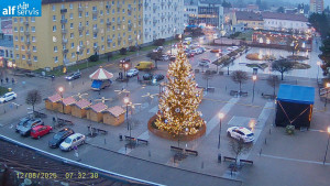 Město Blansko - Náměstí Republiky - 8.12.2025 v 07:32 Město Blansko - Náměstí Republiky - 8.12.2025 v 07:32