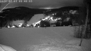 Lyžařský areál Dolní Dvůr - Údolí Dolní Dvůr - 3.2.2026 v 06:45 Lyžařský areál Dolní Dvůr - Údolí Dolní Dvůr - 3.2.2026 v 06:45