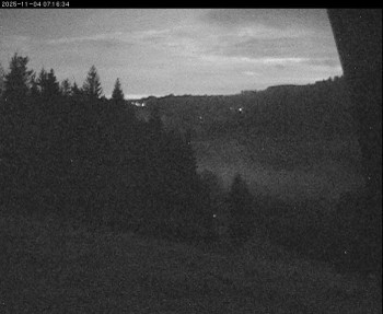 Snímek    4.11.2025 v 04:00