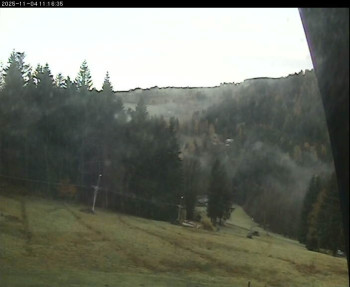 Snímek    4.11.2025 v 08:00