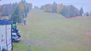 Ski areál Mezihoří Chomutov - Velká sjezdovka - 28.10.2025 v 10:46 Ski areál Mezihoří Chomutov - Velká sjezdovka - 28.10.2025 v 10:46