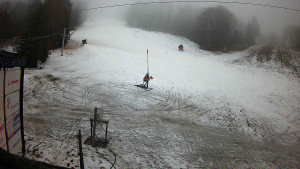 Ski areál Mezihoří Chomutov - Velká sjezdovka - 7.12.2025 v 07:31 Ski areál Mezihoří Chomutov - Velká sjezdovka - 7.12.2025 v 07:31