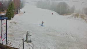 Ski areál Mezihoří Chomutov - Velká sjezdovka - 7.12.2025 v 09:31 Ski areál Mezihoří Chomutov - Velká sjezdovka - 7.12.2025 v 09:31